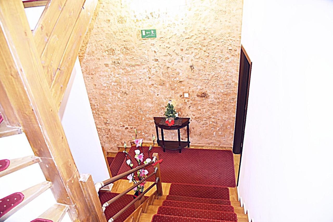 Santrivani Rooms Ханья Экстерьер фото